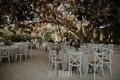 cateringya's tweet photo. El pasado 3 de agosto, #JardinesdeAbril fue el escenario perfecto para la boda de M&amp;B. Felicidades, Glückwunsch, Congratulations ‼
📸 @berenguerfoto
🌺 @arianna_pb
#BodasAlicante #WeddingDay #Wedding #BodasConLove #BodasGeniales #Bodas #Alicante #TuBodaConCateringYa https://t.co/BSJYjgq22h
