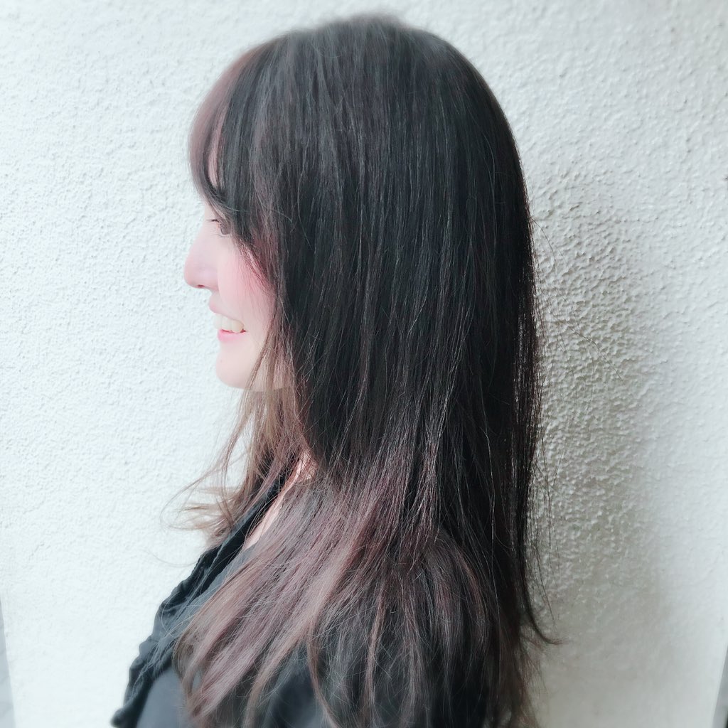 綿谷エリナ 旅するためのドイツ語でパートナー モーリー役で出演中 Twitterissa やっと髪切りに来れた 日本に越してきてからずっとお世話になっている Fparade さんにて ご指名は店長の鈴木亮平くん 重すぎない前髪と 透明感のある髪色 がお気に入り さりげない 綿谷エリナ 旅するためのドイツ語でパートナー モーリー役で出演中 Twitterissa やっと髪切りに来れた 日本に越してきてからずっとお世話になっている Fparade さんにて ご指名は店長の鈴木亮平くん 重すぎない前髪と 透明感のある髪色 がお気に入り さりげない