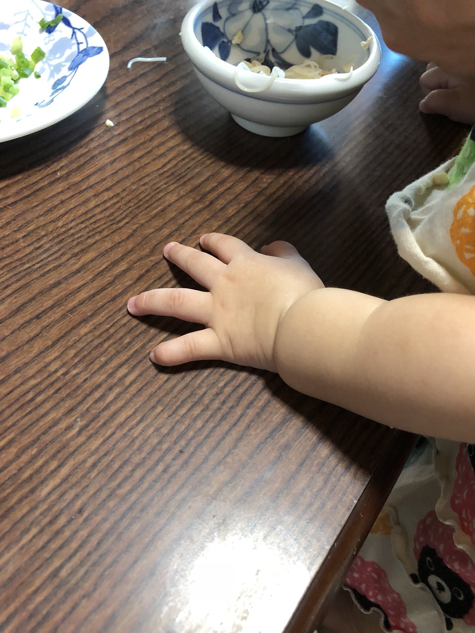 永井浩二 赤ちゃん来てるよ 手首の輪ゴムはめたみたいになる部分好きw 可愛いなぁマジで 永井浩二 赤ちゃん来てるよ 手首の輪ゴムはめたみたいになる部分好きw 可愛いなぁマジで