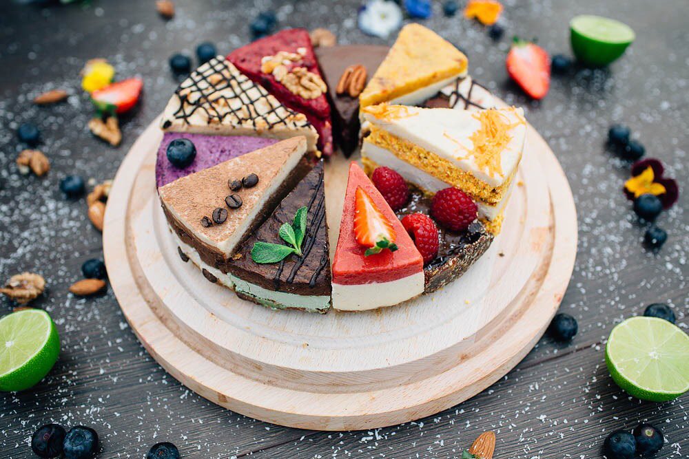 Happy Birthday Arvind Kejriwal. Is cake mein sab mile hue hain ji, flavours.
Enjoy your day if LG Permits 