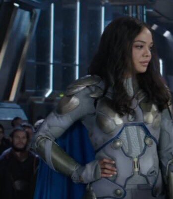thorsmjolnjr's tweet image. a concept: girlfriends ava and valkyrie holding hands while watching the avengers come up with another dumb plan to defeat thanos