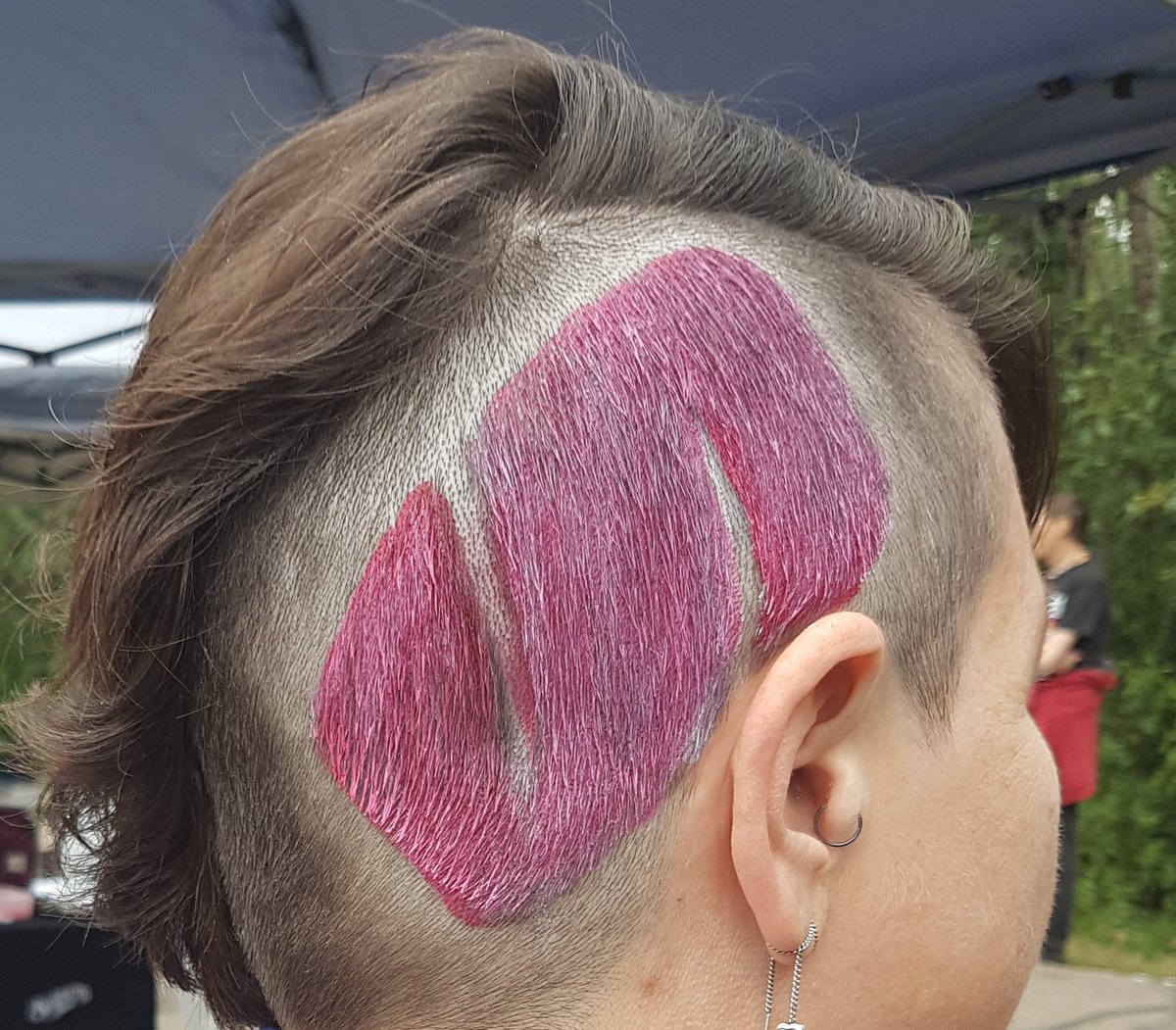 stimulus2023's tweet image. Shay, #Stimulus2018  Coordinator put a @hairytats of @stimulus2018 on her head.  @StreetworksAB @TwoStonesDesign is this ok? #branding