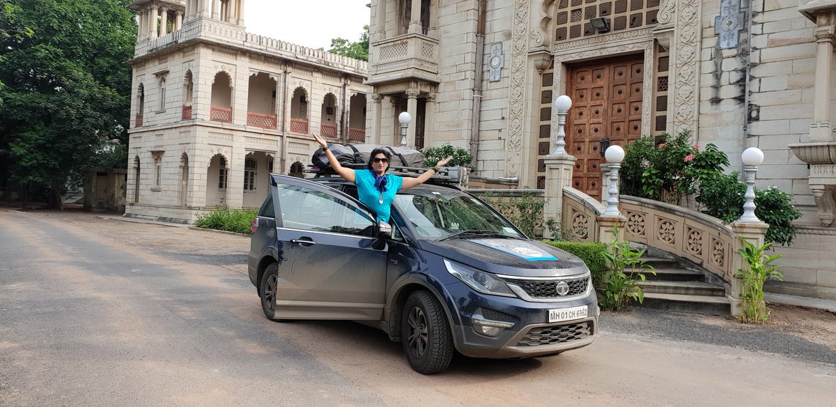 SangitaSri's tweet photo. #Baroda #CIT150 

Good morning from Vadodara. Off to meet the Royalty in his Palace &amp; visit #Amul @Amul_Coop factory at Anand today.

@PMOIndia @incredibleindia @IndembAbuDhabi @alphonstourism @GujaratTourism @CMOGuj @TataMotors https://t.co/91j17MrBcu