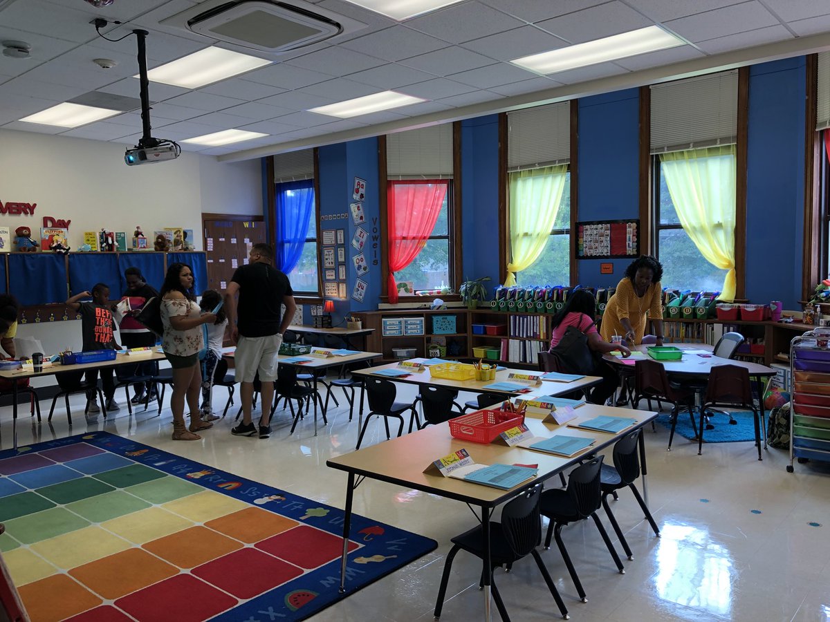 JCWestElem's tweet image. From Open House to Team Building...West is ready for the first day of school!! 🙌 #Back2JCPS #JCStrongerTogether