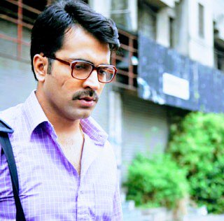 Abhirup-The Royal Bengal TigerModhyobityo sabdhani bheetu manush er gorje othar journey ta The helplessness shown by  @itsmeabir as Abhi when everything went wrong was amazingly executed!The choices of these roles make his career graph more enriching.