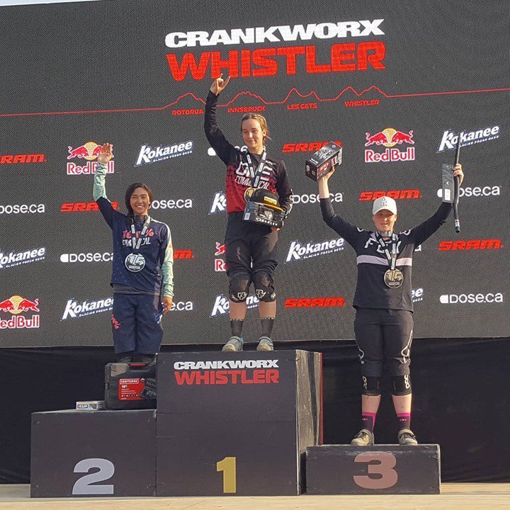 IjurkoRacing's tweet photo. Another podium @crankworx in @whistlerbikeprk. @commencal_canada @commencalbikes #commencal #commencalcanada @oneupcomponents #oneup #getoneup @zettz_ #zett #zettzrider #sqmtb #mtb #dh #aline #foxairdh @ainhoaijurko #ijurkoracing https://t.co/VmNOo70HMC