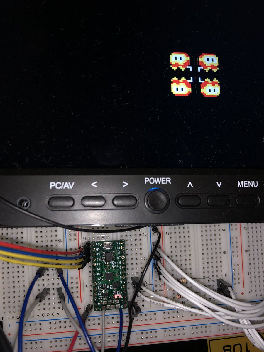 splhack's tweet image. VGA signal + Sprite controller written in Verilog on #TinyFPGA BX