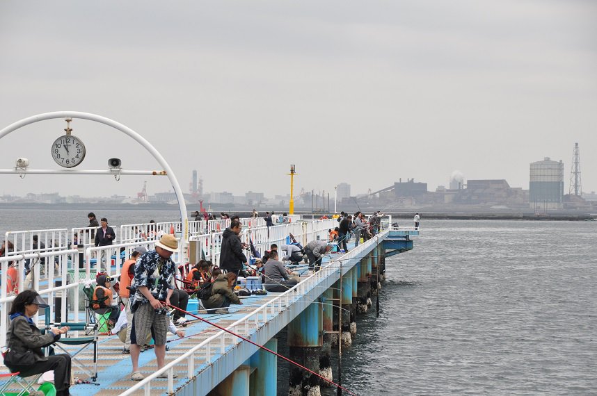 千葉県市原市 気軽に 海づり 市原市のオリジナルメーカー海づり公園 は 9 10月の間 午前6時 午後7時まで営業します 9月は親子釣り教室やサビキ釣り大会 釣り教室などイベントも続々 手ぶらでも楽しめる海づりを体験してみませんか T Co