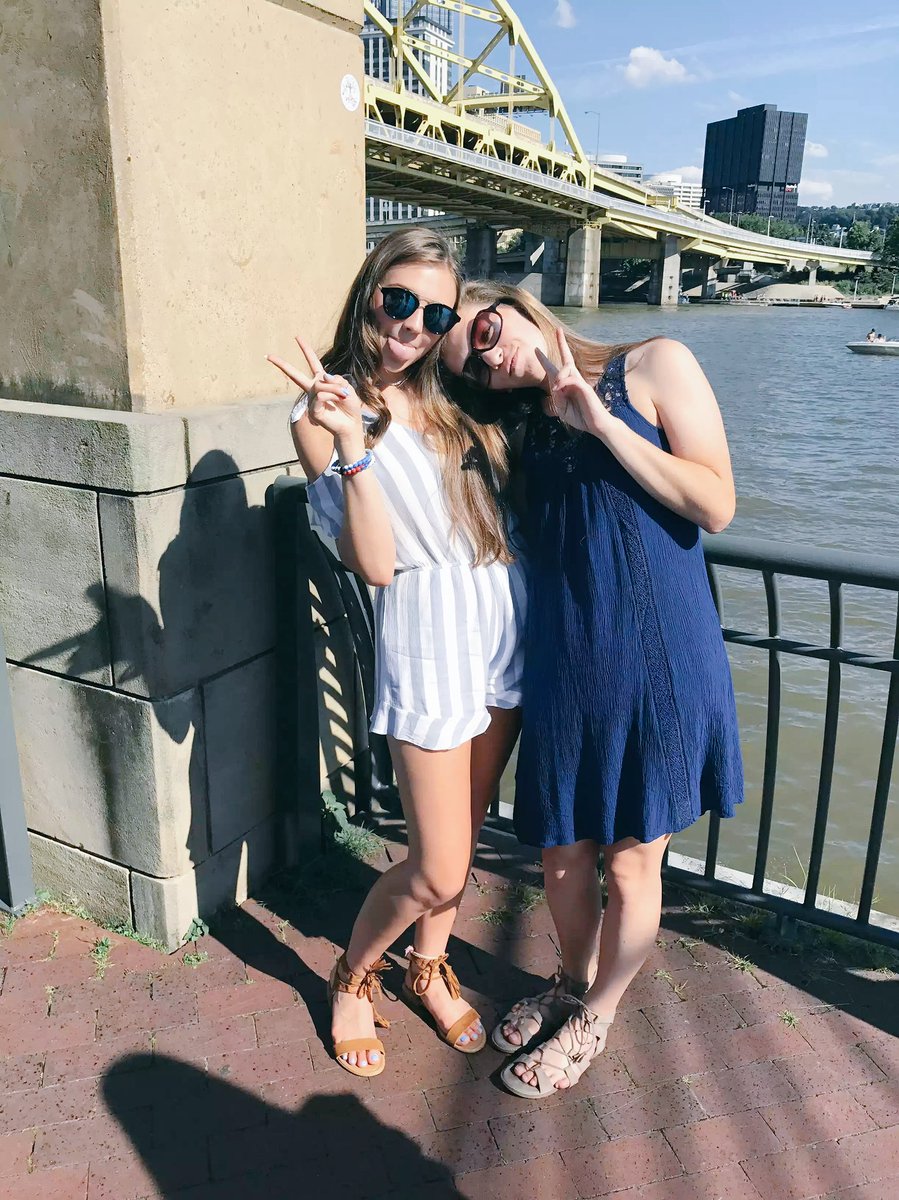 kt_januck's tweet photo. happy birthday to someone who has always been there for me love you lots mag💓🎈🎉 @maggie_laffin https://t.co/QV9KKL9wYm