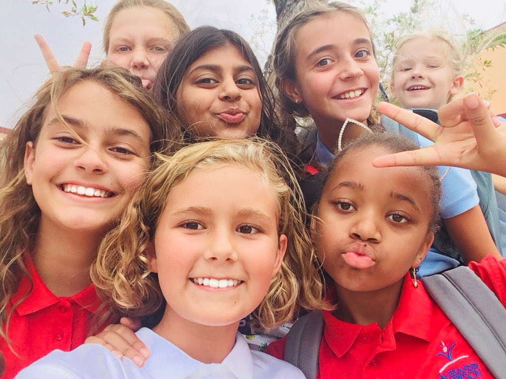 tpc5cratch's tweet photo. @DawsonSchool Feel free to use! Happy First Day! https://t.co/CDginC3H8t