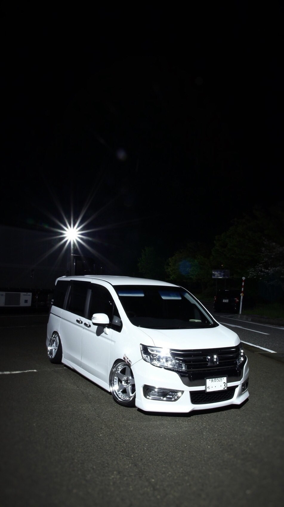 j LINEアクスル8度 ステップワゴンRK5