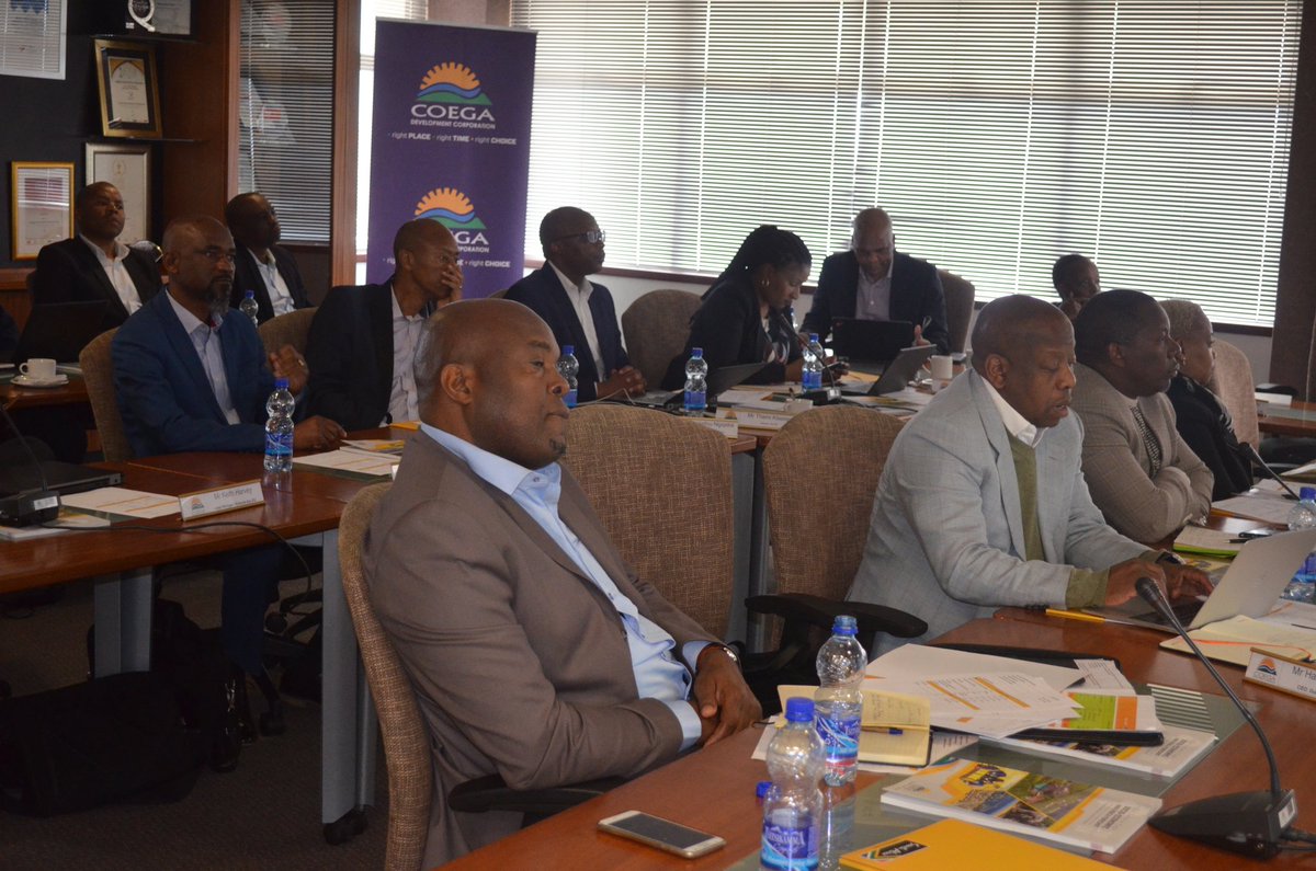 the_dtic's tweet photo. The forum which was established to strengthen the implementation of the SEZ Act, as well as to strengthen the coordination, stakeholder relations and sharing of best practices between the provinces, met in Port Elizabeth, Coega IDZ (SEZ). https://t.co/qsFvNLGO0j