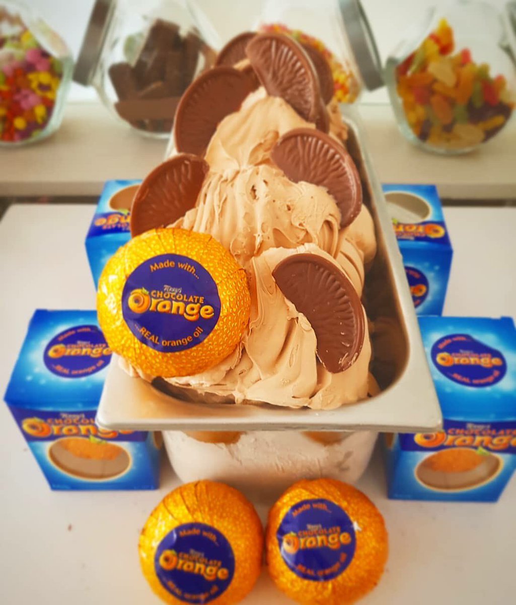 WHInverness's tweet photo. Miele’s Gelateria Inverness and Aviemore have this absolute delight in their cabinets!!
Terry’s Chocolate Orange Gelato! 😍
#whinverness #mielesgelateria #terryscholoateorange #invernessfood https://t.co/KicQfMuBms