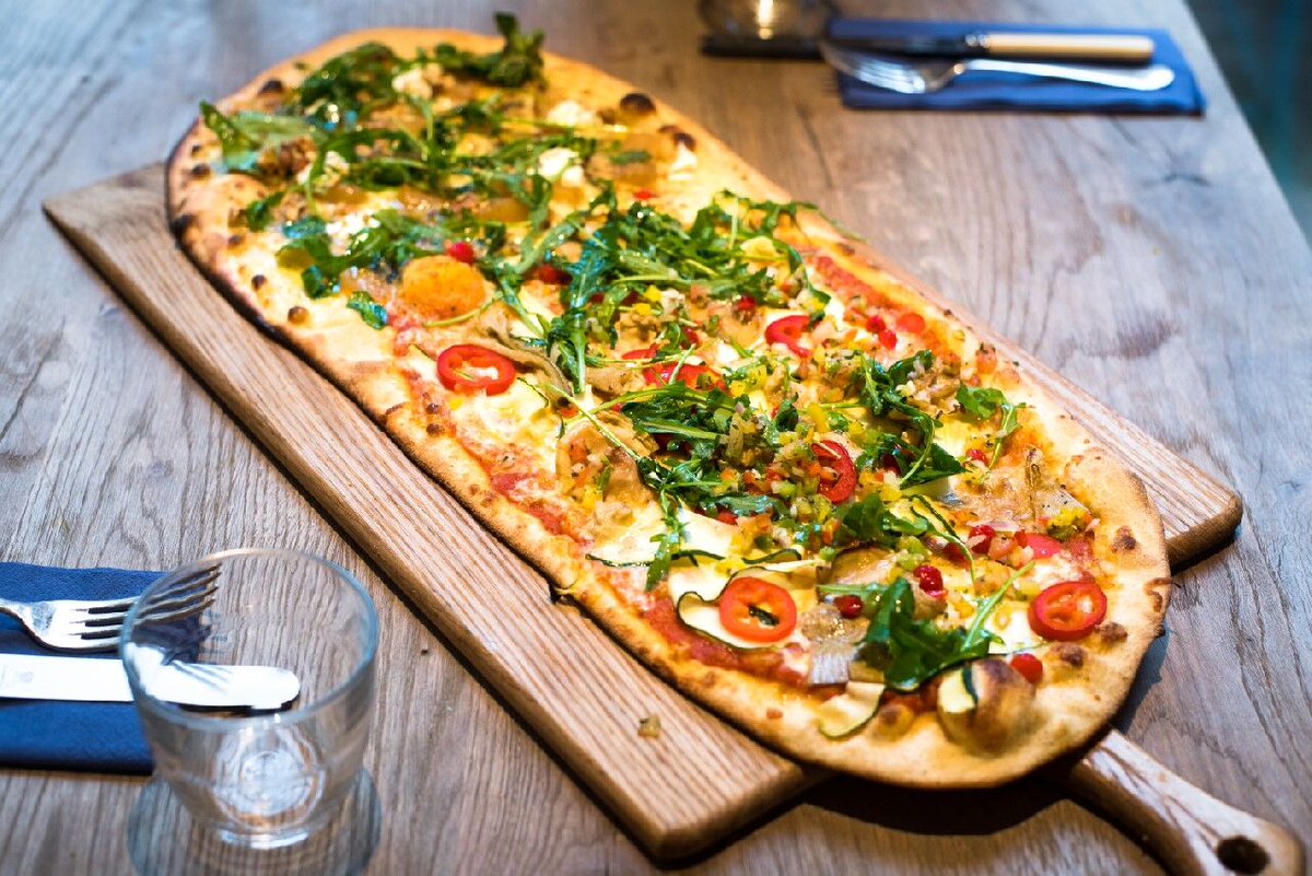 Well done to all those getting their results today! Feel like grabbing a bite to eat? Come on down with your buddies and grab yourselves a pizza, or a yard if you think you can handle it!!