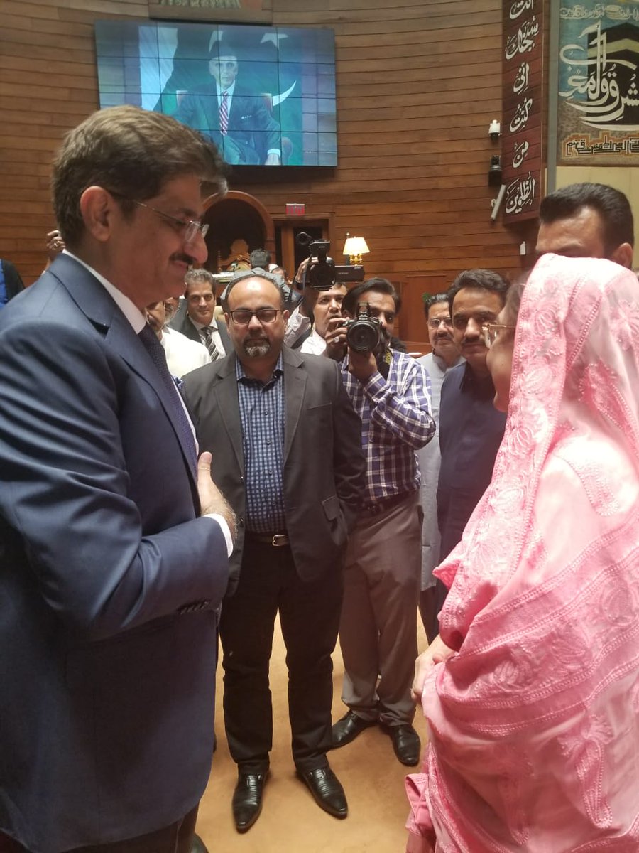 ZubairJamaliPK's tweet image. President #PPP Women Wing Pakistan &amp;amp; MPA #PS10 Madam @FaryalTalpurPk Congratulating @MuradAliShahPPP for Being Elected as Chief Minster Sindh at Sindh Assembly After Session....!