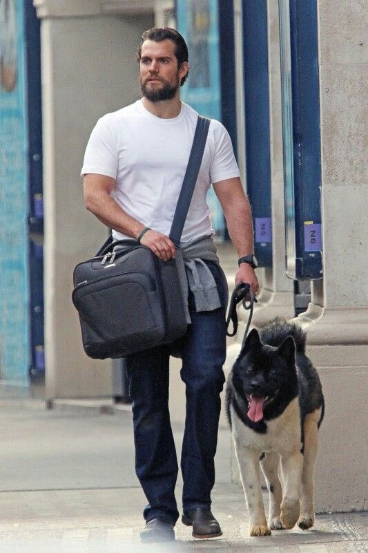 HenryCavillClique tweet media