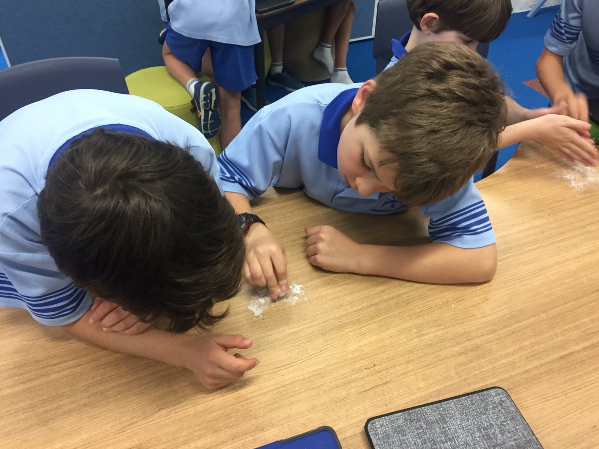 skilcs's tweet photo. We eroded “igneous rock” sugar cubes, then heated and cooled them to create “metamorphic rocks”. Great to see the students #celebrate Science Week as they #ShinethroughDiscovery @NewmanCollegeWA https://t.co/1IksiXVi9O
