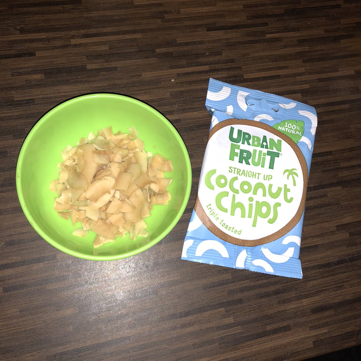 welshmumofone's tweet photo. I'm really surprised how yummy these @UrbanFruit Coconut Chips are considering how healthy and low calorie a bag is! #triyit #breakyourpattern https://t.co/sVAGrXJM6v
