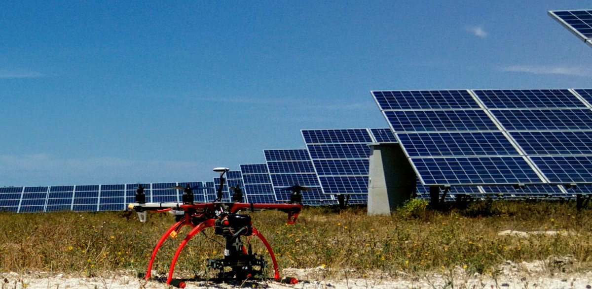 _Solardrone_'s tweet photo. Termografia aérea profesional de 8MW de @vectorcuatro en #Portugal #TermografiaAerea. Los vuelos han durado poco más de 1 hora. https://t.co/EUBoY2E5BW