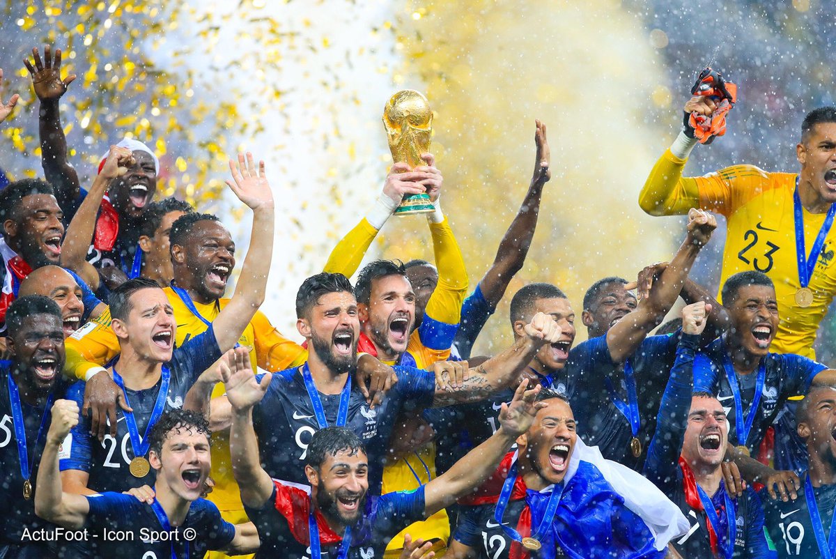 La France est en tête du classement FIFA pour la première fois depuis 2002. 🇫🇷