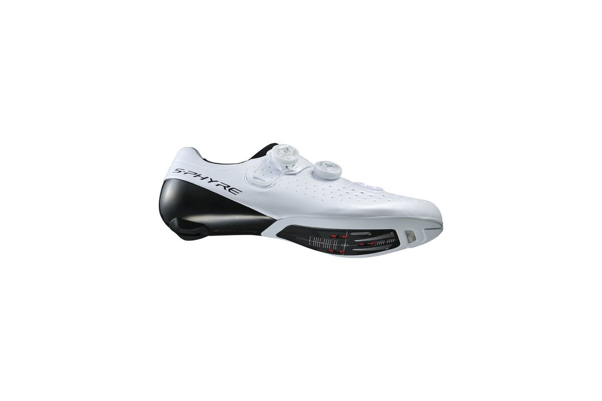 ROSEBikesES's tweet photo. ⚡OFERTA DE LA SEMANA⚡Las botas SH-RC9 S-Phyre de Shimano impresionan con un preciso mecanismo de cierre BOA IP1 y una suela compuesta de fibra de carbono 🔝 Con la compra recibirás una bolsa de zapatillas Shimano de forma gratuita 🚴🌬️😃➡️ https://t.co/Ju2yTcjebb #bikelife https://t.co/LJuTaYYXgv