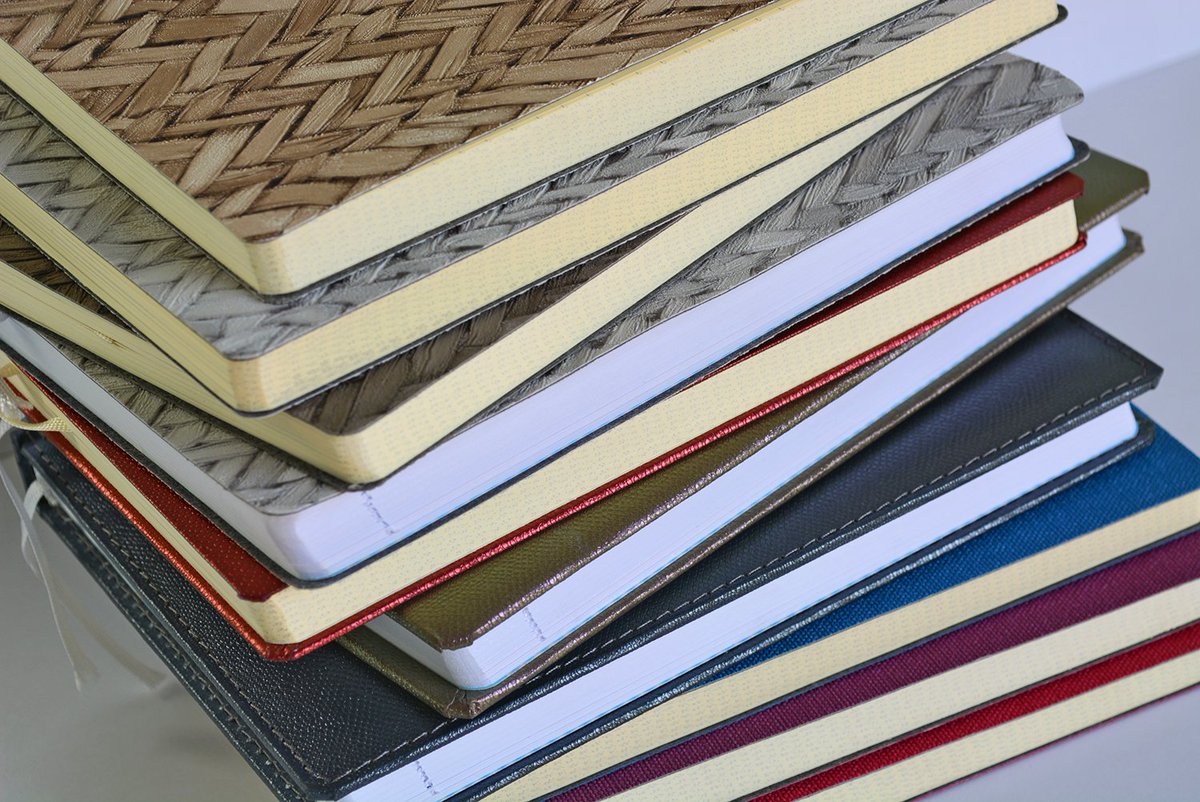 compTWM's tweet image. Блокнотов много не бывает!!:))😜🤩😁😁
А еще больше блокнотов здесь 👉persona-kiev.com