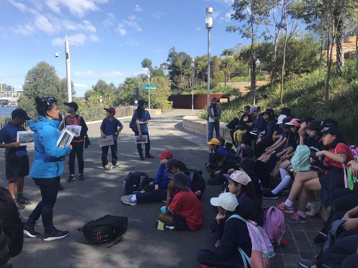 JessicaBourchi2's tweet photo. A wonderful day exploring sustainable built environments at Barangaroo reserve! https://t.co/JkoIC2j2rx