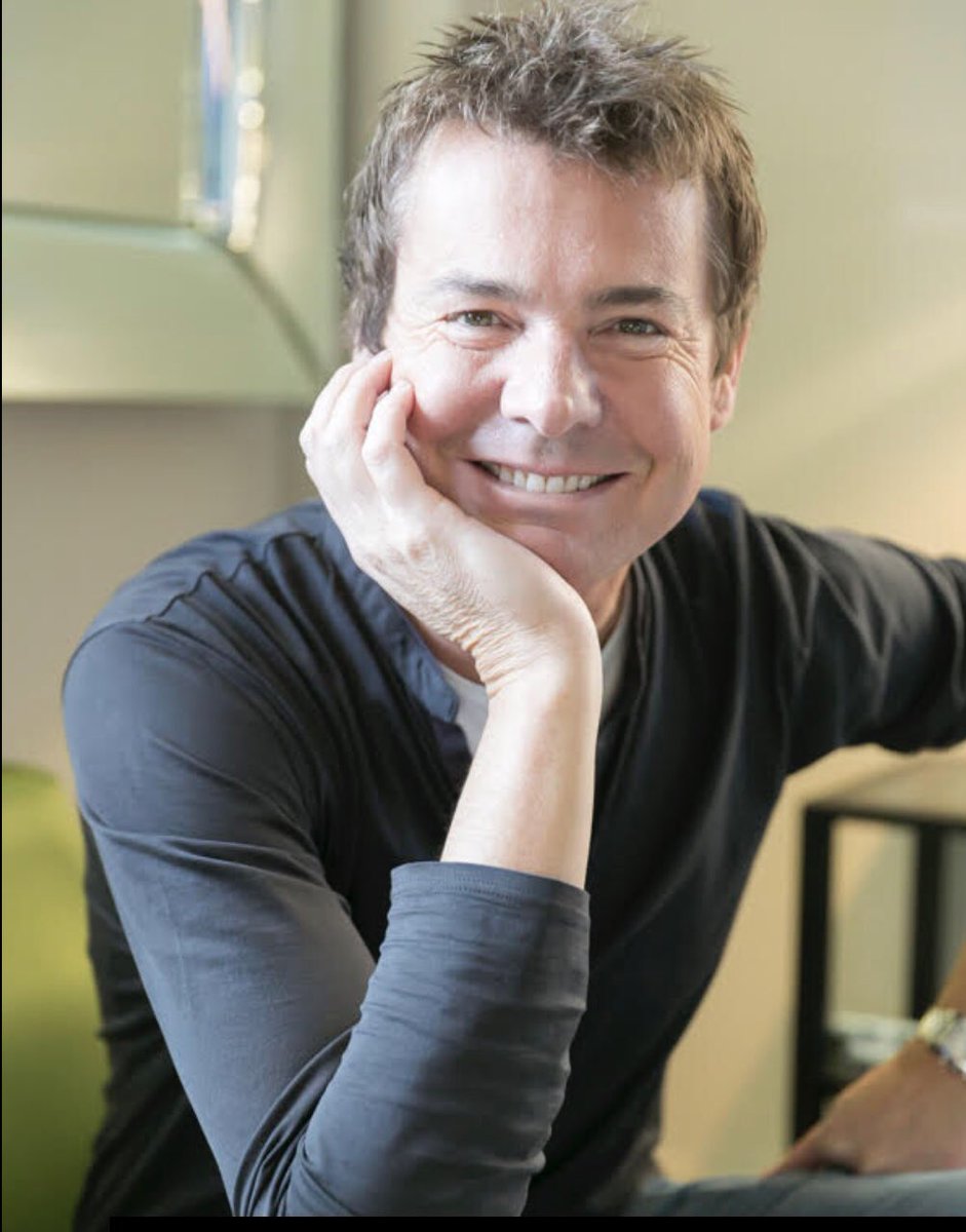 HairducatorUK's tweet photo. Meet our mentors - Celebrity and award winning hairdresser @richardwardhair is our lead #hairducator. Richard demonstrates his techniques to give you the skills to build client rapport and further develop and perfect your hairdressing abilities taking you to the next level. https://t.co/Sc5olJNHXi