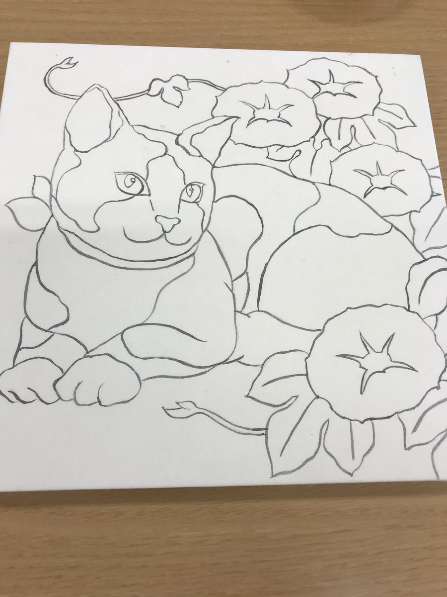 KumiTree's tweet photo. 骨書きからのー最終的に額装して、いい感じに展示なう。初めての事に挑戦は楽しい‼️そして、やっぱり絵が好き。特に色塗りが好きです(๑˃̵ᴗ˂̵)#夏休みチャイチャイ日本画教室 https://t.co/aJ1dfTBxb6