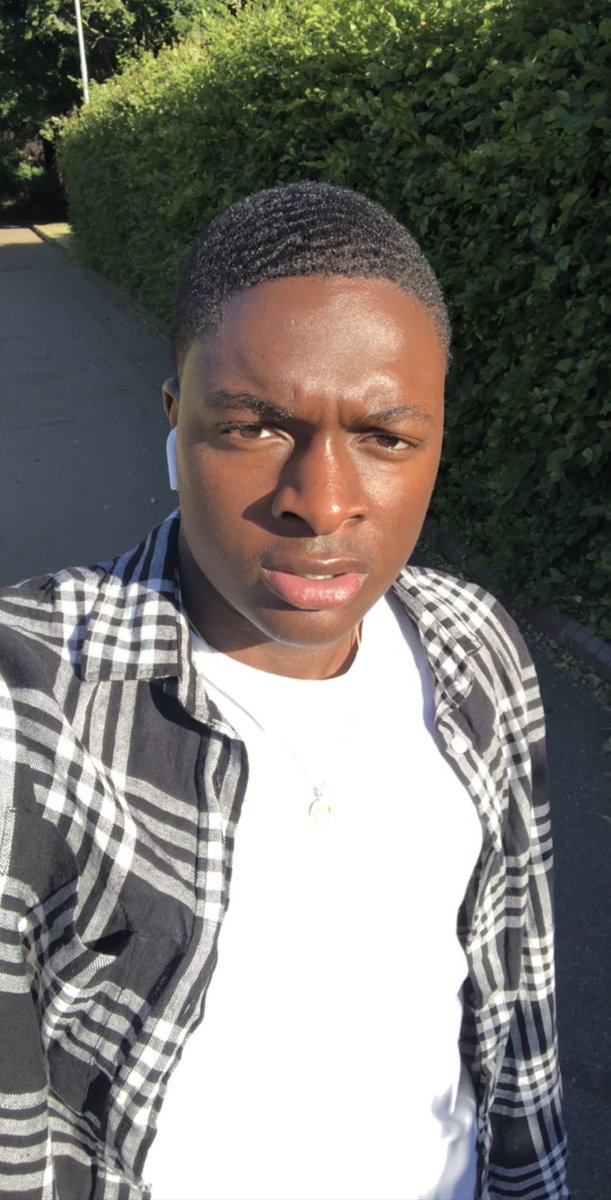 UoNACS's tweet photo. Our new PUBLICITY OFFICER...
🗣Kundai
🐤 @HR15__
#AbsolutelyNotts #NottsACS https://t.co/PxRJbX9qUm