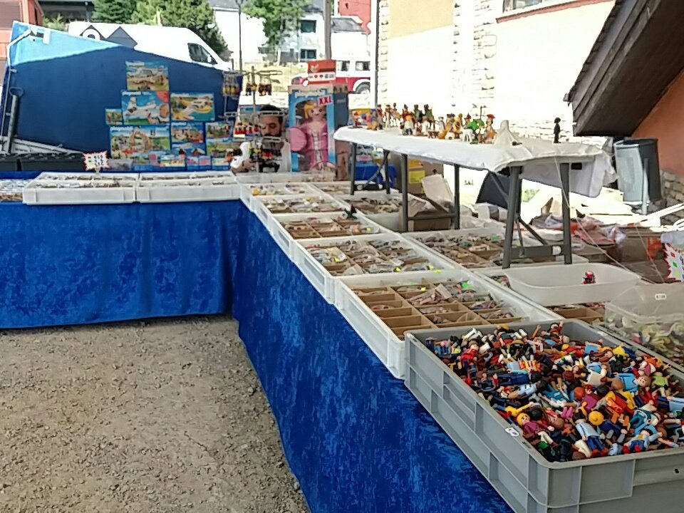TotClicks's tweet photo. #secretmarket #privalia  #bellverdecerdanya #outlet miercoles, jueves, viernes y sabado d 11h a 21h.  Producto #playmobil os esperamos https://t.co/m8Uwh3No9w