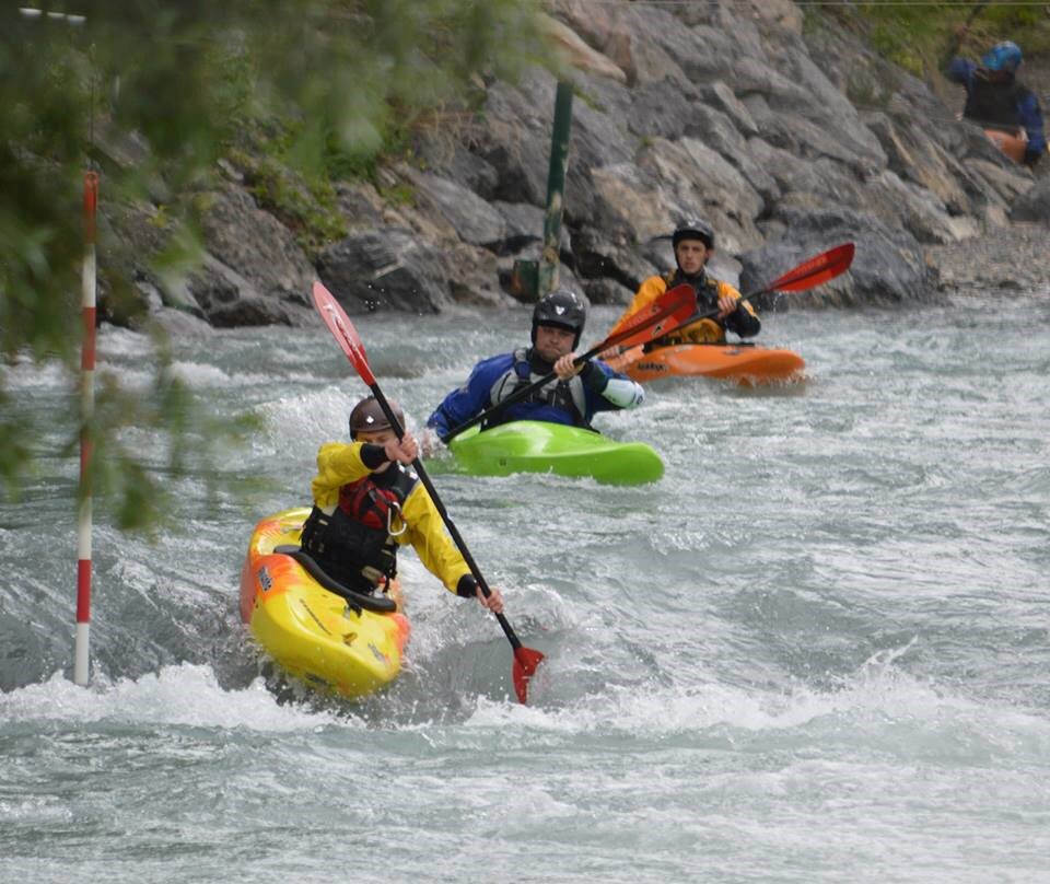 CardiffUniKayakers tweet media