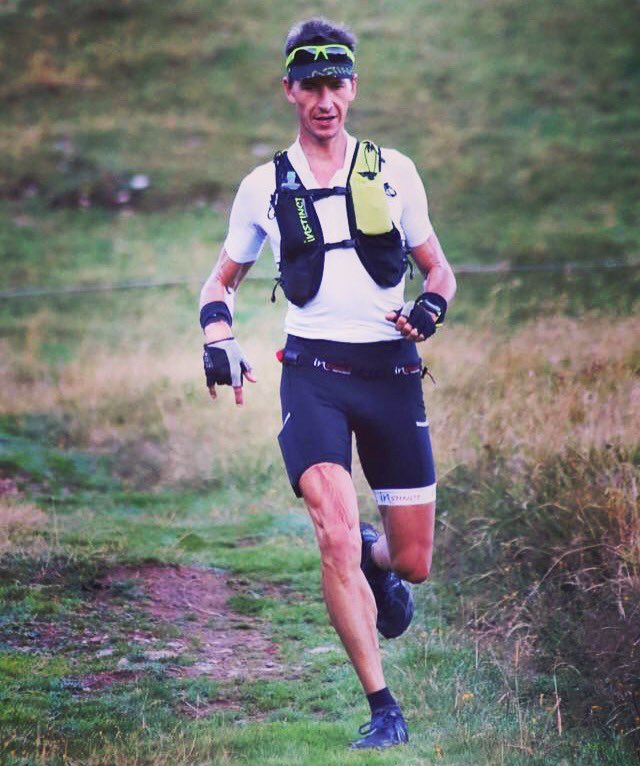 sworksoutdoor's tweet photo. 👉Sean Van Court
👆CEO, diseñador y “tester” de los productos @instinct_trail
@scvancourt
#instinct #instincttrail #followyourinstinct #trail #ultratrail #ultratrailrunning #trailrunning #chamonix #montblanc #px #instinctpx #outdoor #mountain #mountaineering https://t.co/raa5n9nYjw