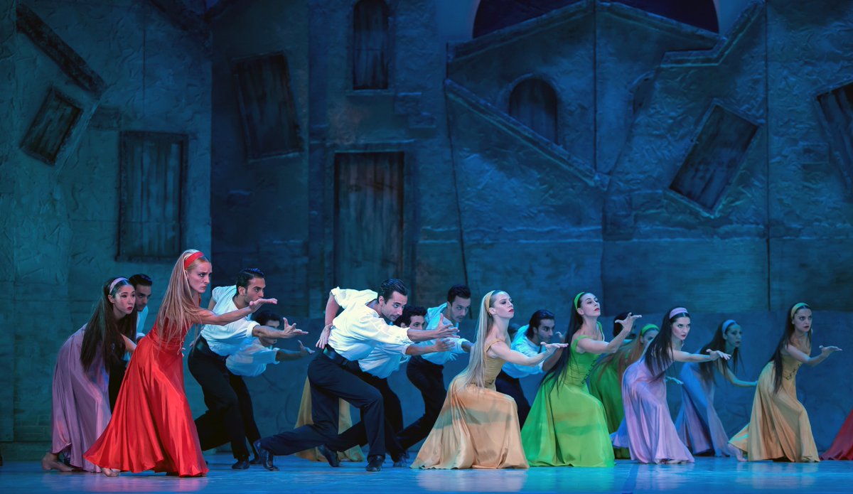 izmirdob's tweet photo. 1. Uluslararası Efes Opera ve Bale Festivali ZORBA ile başlıyor! Dört gösterinin sunulacağı festivalin ilk gösterisi olan ve Theodorakis'in müziği, Massine'in koreografisiyle @AnkaraDOB’un sahneleyeceği eser, 7 Eylül Cuma günü 21.00'de Efes'te Egeli sanatseverlerle buluşacak. https://t.co/KC9PmMKbXy