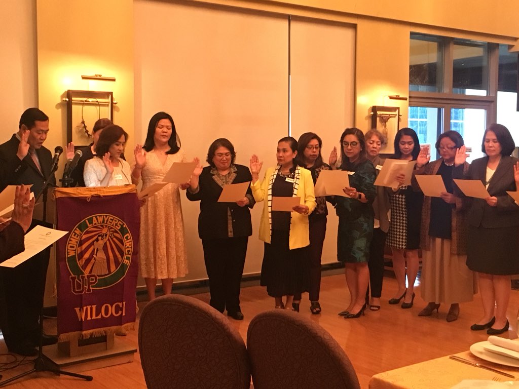 jpsoriano's tweet photo. Acting Chief Justice Antonio Carpio leads the induction of new officers of the U.P. Women Lawyers Circle (WILOCI) https://t.co/En3m9cM534