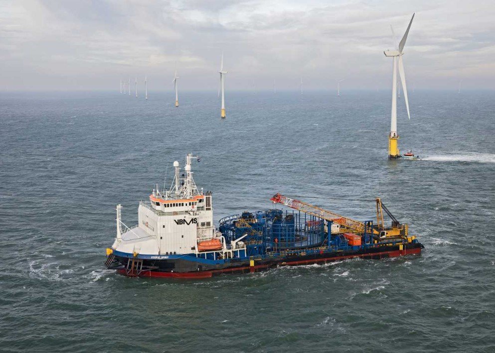 Stemat Spirit Lays First Hohe See Cables
bit.ly/2w9JyDo #OffshoreWind <a href="/EnBW/">EnBW</a> @VBMSbv