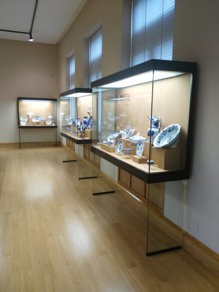 encarnalago's tweet photo. Sargadelos no noso @MuseoLugo @RedeMuseistica https://t.co/BBCYLIguaW