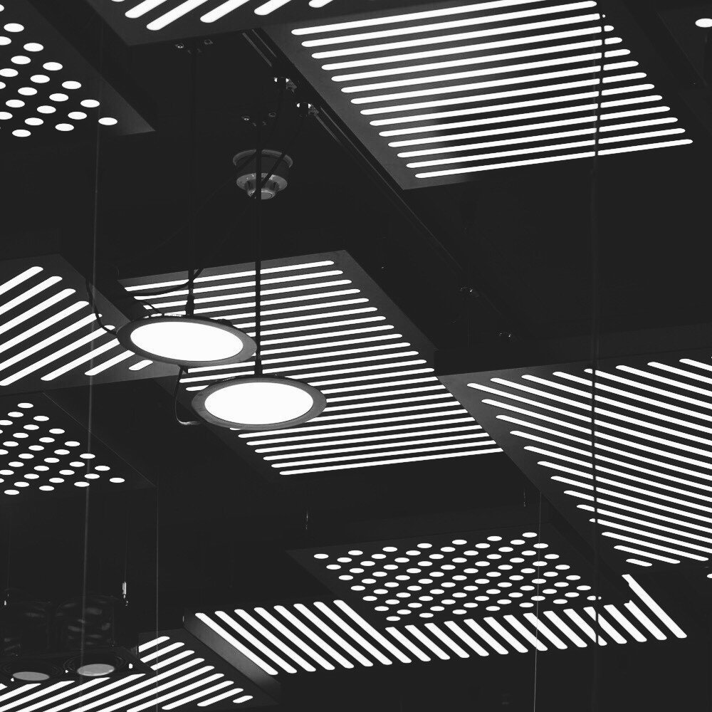 prolight_design's tweet photo. #Throwbackthursday The @Missguided Store in Statford looks insane. We had fun with this one..as always! #Lightingdesign #Prolightdesign https://t.co/7anLwsNexz https://t.co/7qbrWlzPyF