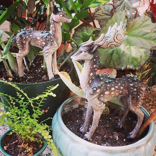 myinteriormag's tweet photo. Fantastic Forest Creatures by Emily Coleman #handmade #diy #idea #flowers #plants #plantsdecor #plantdecor #greenery #fairy #miniature #toy #sculpture #interior #decor #design #homedecor #decoration #polimerclay #inspo #inspiration #homeinspo #elk #hirvi… https://t.co/VchfzmMCqj https://t.co/NKDGkKSwC5