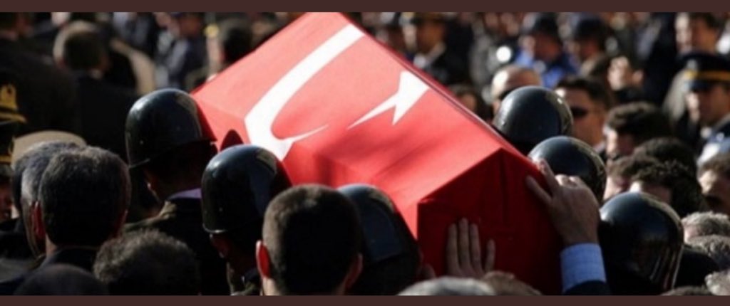 Adıyaman kırsalında PKK'lı teröristlerin hain saldırısında Şehit olan dört Kahraman Vatan Evlatlarımıza Allah'tan rahmet, üç yaralı Yiğidimize Yüce Rabbim'den acil şifalar dilerim. 
Türk Milletinin Başı Sağolsun