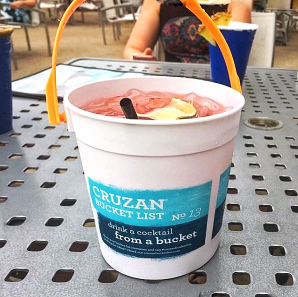 DIPPoolBar's tweet image. Summer's back! Grab a Cruzan Rum Runner bucket (or two!).

 📷: haleyjolene22 smmort1 thejuicyproject_ thejuicyproject_ #DIPpoolbar #Fredericton