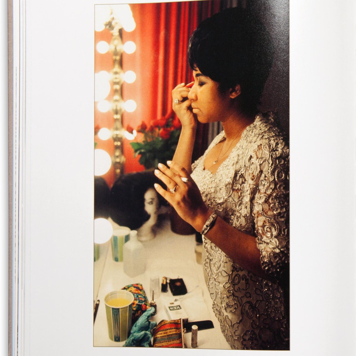 rocket88books's tweet photo. Goodbye to the Queen of Soul #Aretha https://t.co/XiadDWsxoi