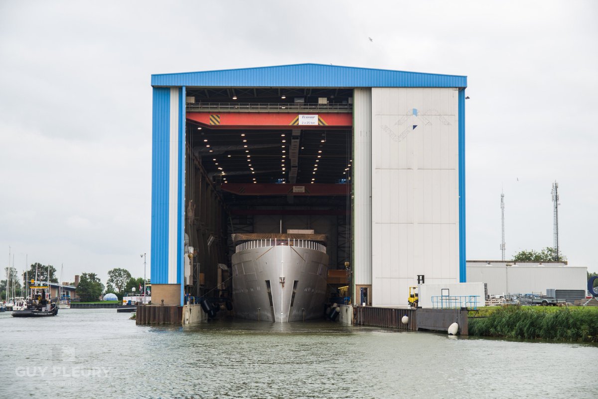 Dutchyachting's tweet photo. We already show you the photos of #Feadship’s 99.5m/ 326'5" #Project1008 which was launched at #Shipyard #Slob in #Papendrecht last Monday. Guy headed to #Makkum to take these photos from the water yesterday. Photos by Guy Fleury Photography. https://t.co/K6Nj8Doprt