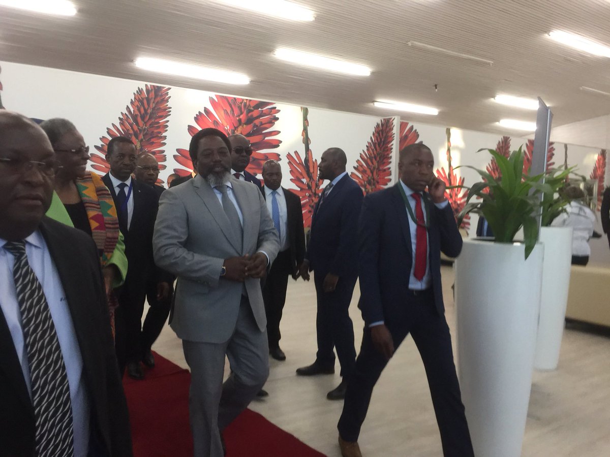 #SADCPEOPLESSUMMIT2018 38e Sommet de la #SADC. Arrivée du Chef de l’Etat congolais S.E. Joseph #Kabila Kabange à Windhoek en République de #Namibie. Jeudi 16 Août 2018.