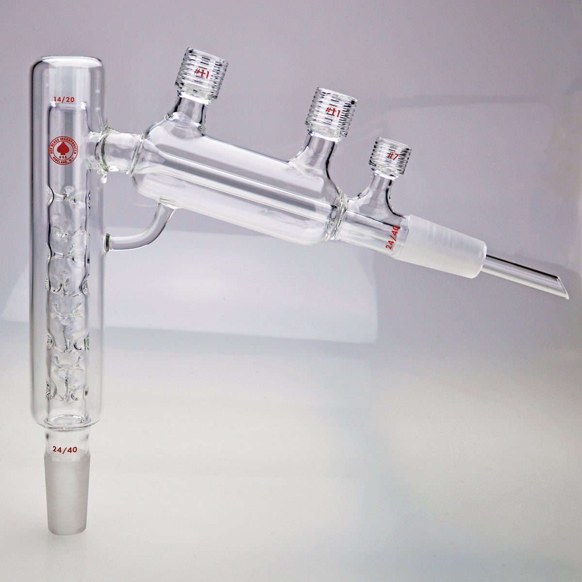 Aceglass's tweet image. Distillation head with integral Vigreux vapor path column #aceglassinc #vigreuxcolumn #shortpathdistillation #distillate