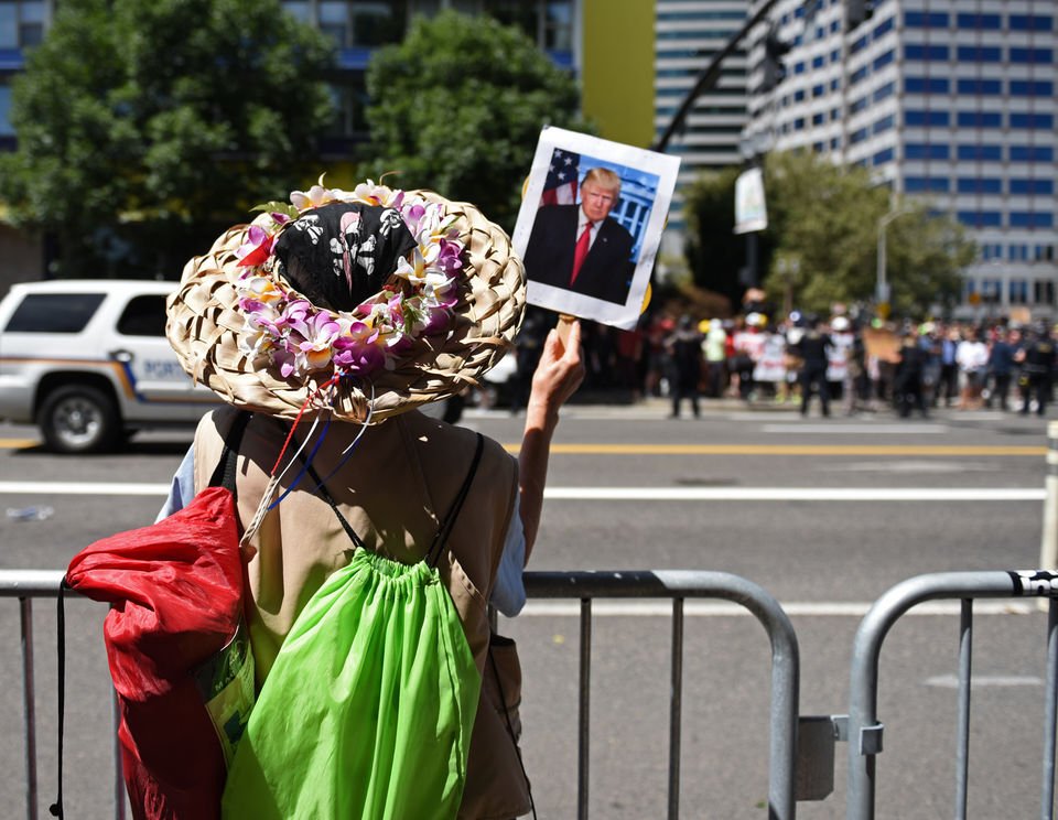 (9) Please do not associate the President with these violent performance art spectacles. Even better, stay home, so you won't be part of enticing Antifa to harass and assault people. Volunteer for the midterm campaigns instead.  #MAGA  #LeadRight  #DefyHistory