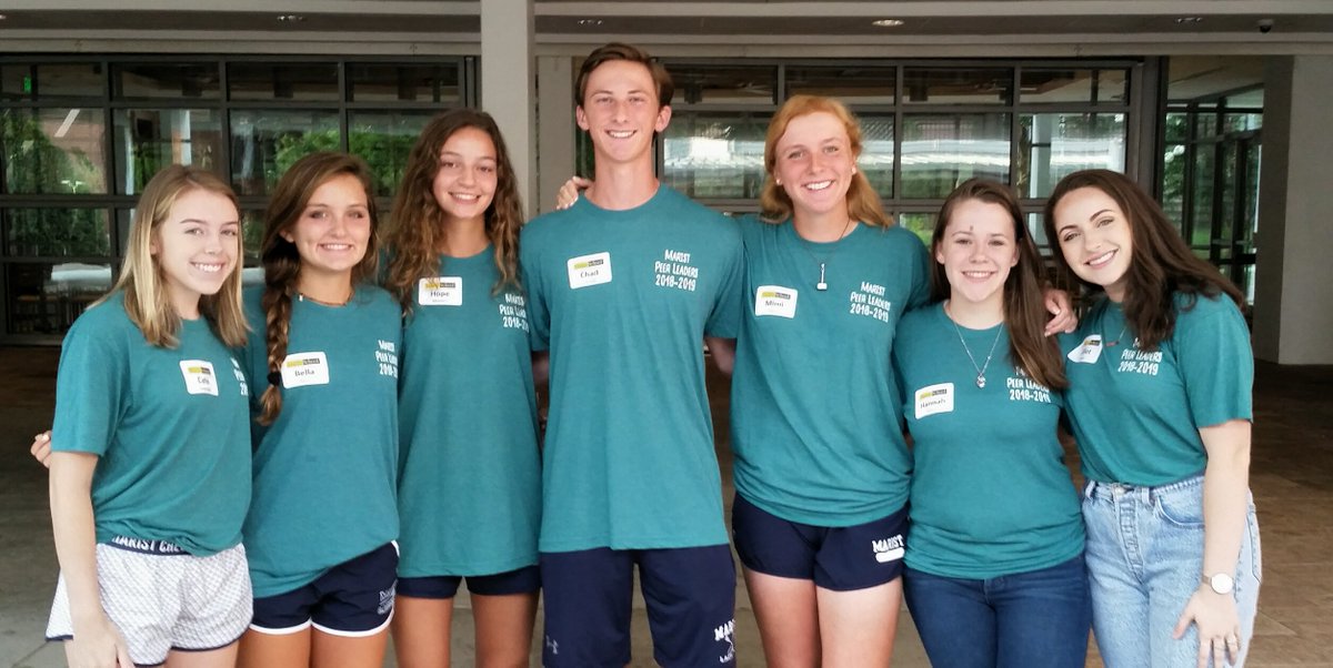 The Peer Leaders are up early to great the 7th grade! <a href="/maristschool/">Marist School</a> <a href="/maristfam/">Marist Fam</a>