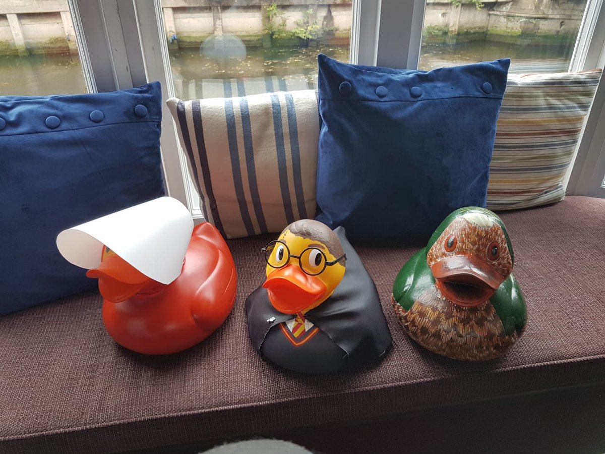HarryQuacker's tweet image. I had a wonderful morning at @NorfolkTweetup #DuckSpecial! So much fun meeting my fellow ducks. Now I’m ready to bring the magic to the #gndr18 - 26 August at @ribsofbeefpub #bringiton