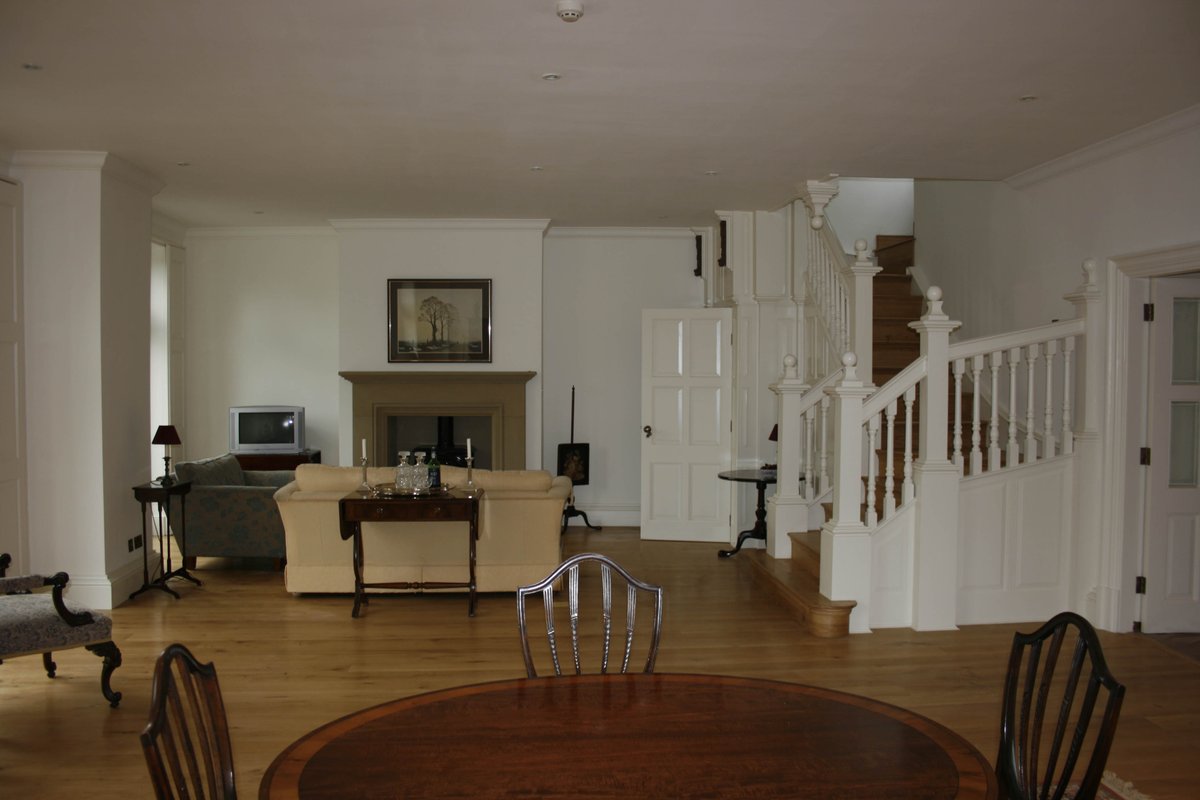 To see more please visit go to the gallery page at sdbdesigns.uk/---gallery---.…. Another beautiful designed interior by SDB Designs design by Sean Broadbent #sdbdesigns #architecture #seanbroadbent #building #construction #designer #joinery #carpentry #builder #sowerbybridge #halifax