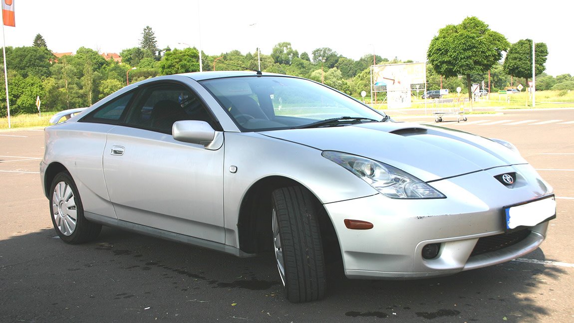 Noch so ein Highlight. Der Marktplatz brummt gerade.
Heute: Toyota Celica TRD. Leistung: 195 PS. Erstzulassung: März 2000. Kilometerstand: 129.000 bit.ly/2PbNRGW